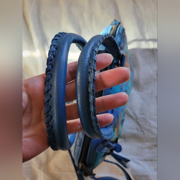 Anuschka | Pretty Blue Multicolor Tropical Floral Convertible Satchel (OS) - Picture 16 of 16